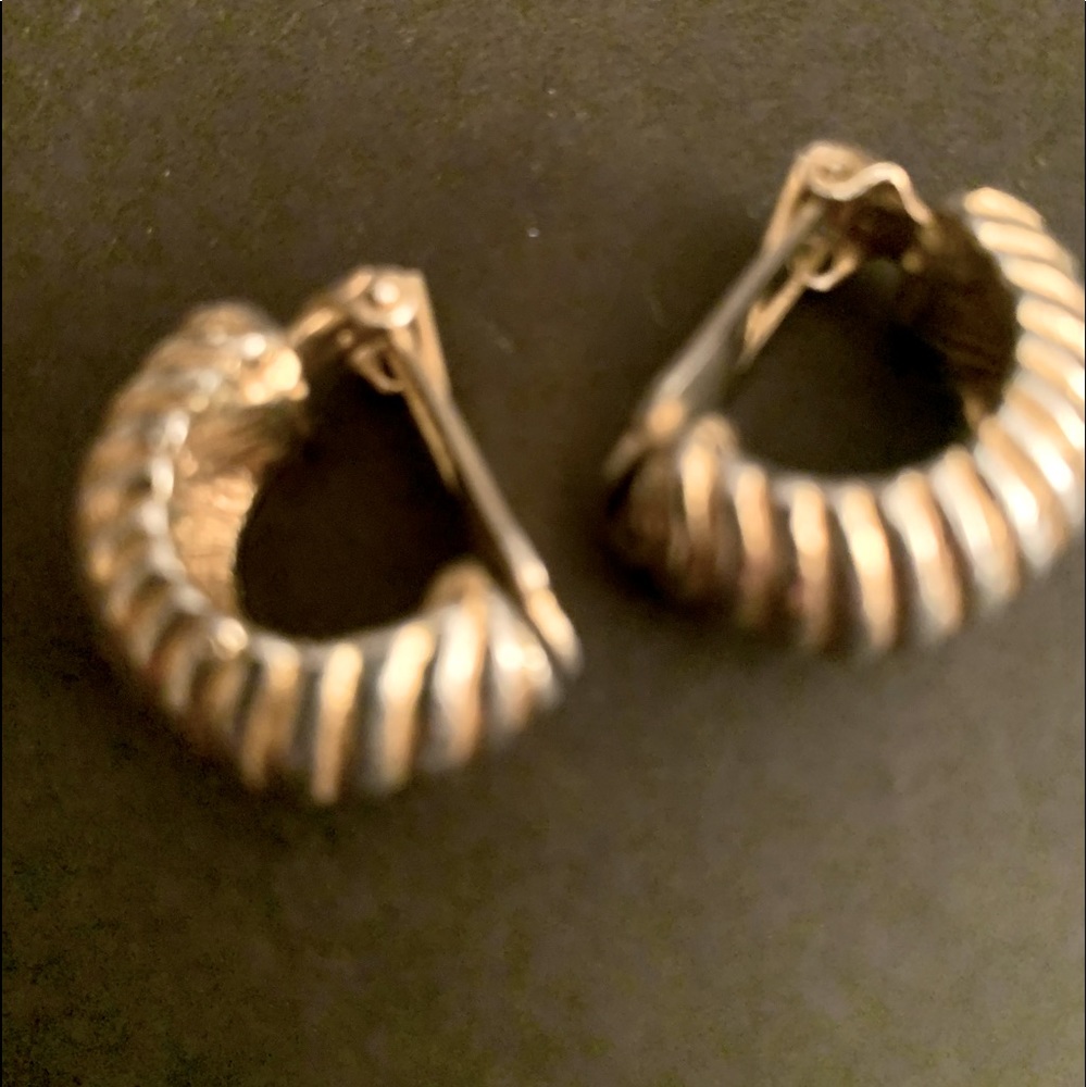 Fashion clip earrings.
